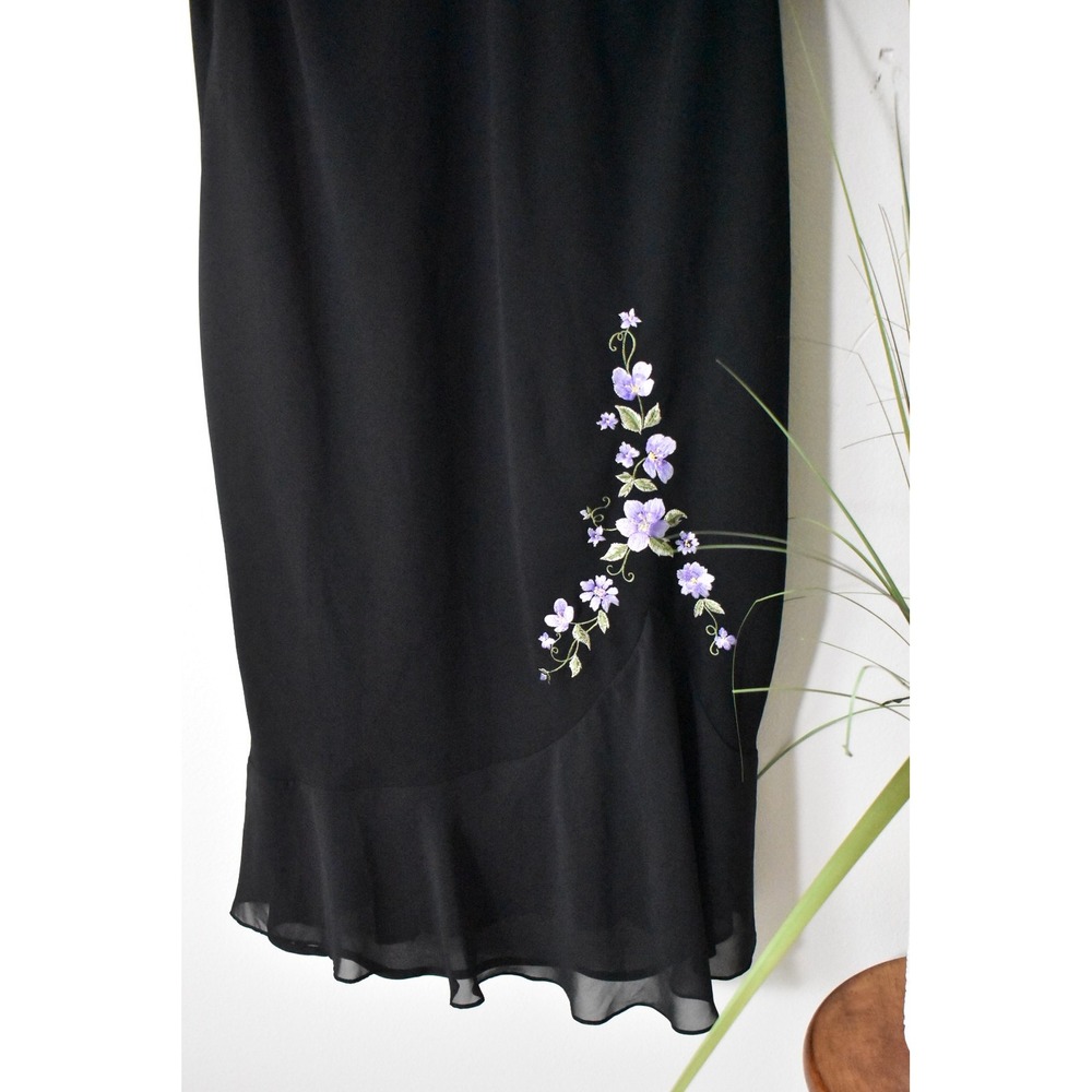 Dressbarn Woman Midi Dress Women 28 Black 90s Floral Embroidery Ruffle V-Neck - Picture 3 of 6